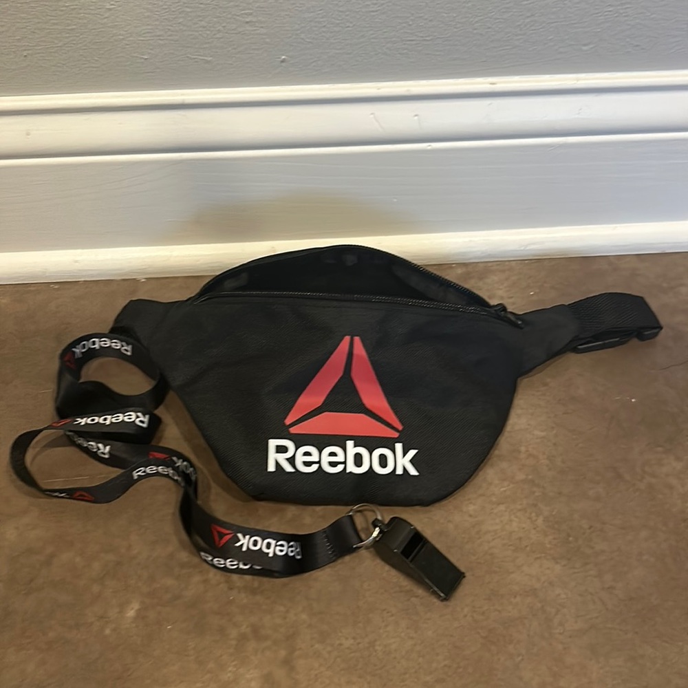 Reebok Fanny Pack And Whistle Gem